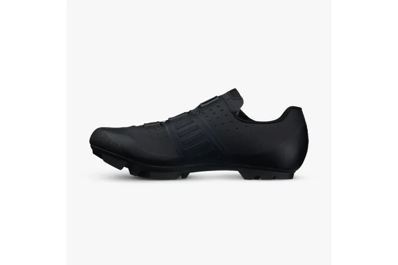 Fizik X3 Vento Overcurve MTB Shoes In Red/Black 1 Fizik X3 Vento Overcurve MTB Shoes In Red/Black