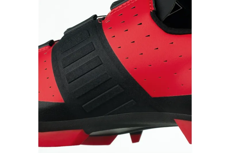 Fizik X3 Vento Overcurve MTB Shoes In Red/Black 10 Fizik X3 Vento Overcurve MTB Shoes In Red/Black - Image 10