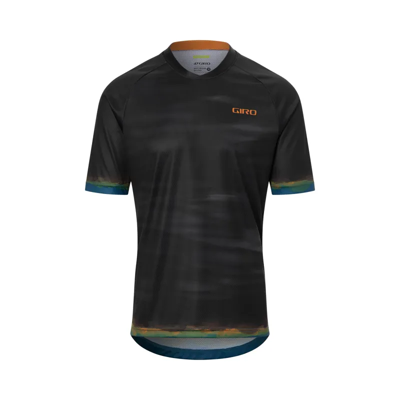 Giro Roust Short Sleeve MTB Jersey In Black 1 Giro Roust Short Sleeve MTB Jersey In Black