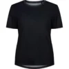 Madison Roam Performance Womens Short Sleeve Tee In Black
