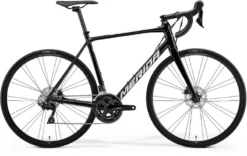 2022 Merida Scultura Rim 400 MY22 Road Bike In Black