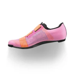 Fizik Vento Powerstrap Aeroweave Shoes In Coral/Black -De Ver Cycles Shop vento powerstrap aeroweave fizik 4 highly terar resistant road cycling shoes coral orange 1